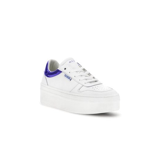 Guess Sneakersy Lifet FL7LIF LEA12 Biały ze sklepu MODIVO w kategorii Buty sportowe damskie - zdjęcie 168546219