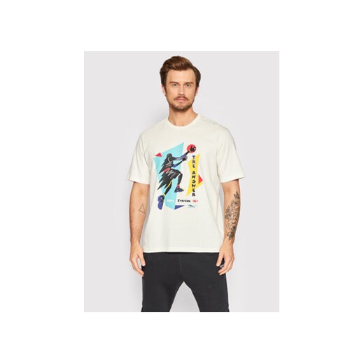 Reebok T-Shirt Iverson Layup HG0158 Biały Relaxed Fit ze sklepu MODIVO w kategorii T-shirty męskie - zdjęcie 168547428