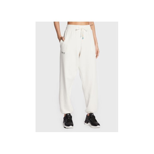 Replay Spodnie dresowe W8599B.000.23358P Biały Relaxed Fit ze sklepu MODIVO w kategorii Spodnie damskie - zdjęcie 168552019