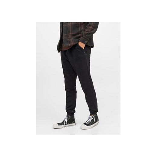 Jack&Jones Spodnie dresowe Gordon 12249274 Czarny Regular Fit ze sklepu MODIVO w kategorii Spodnie męskie - zdjęcie 168552155
