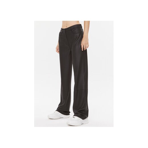 Calvin Klein Jeans Spodnie z imitacji skóry Milano J20J221925 Czarny Straight M MODIVO promocja