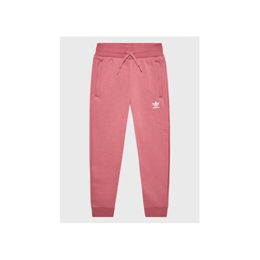 adidas Spodnie dresowe IC6136 Różowy Regular Fit ze sklepu MODIVO w kategorii Spodnie dziewczęce - zdjęcie 168567227