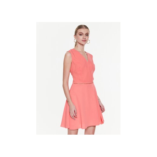 Marciano Guess Sukienka codzienna Nausica 3GGK33 9630Z Różowy Regular Fit ze sklepu MODIVO w kategorii Sukienki - zdjęcie 168569296