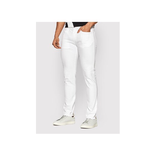 Armani Exchange Jeansy 8NZJ13 Z1SBZ 1100 Biały Slim Fit ze sklepu MODIVO w kategorii Jeansy męskie - zdjęcie 168570147