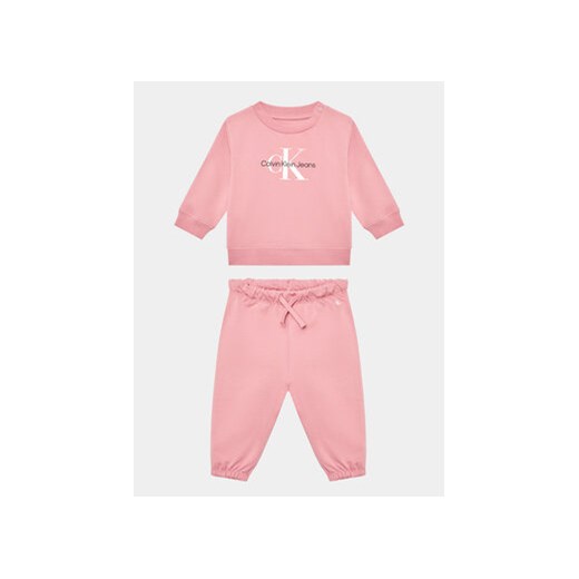 Calvin Klein Jeans Dres IN0IN00017 Różowy Regular Fit ze sklepu MODIVO w kategorii Dresy dla niemowlaka - zdjęcie 168575769