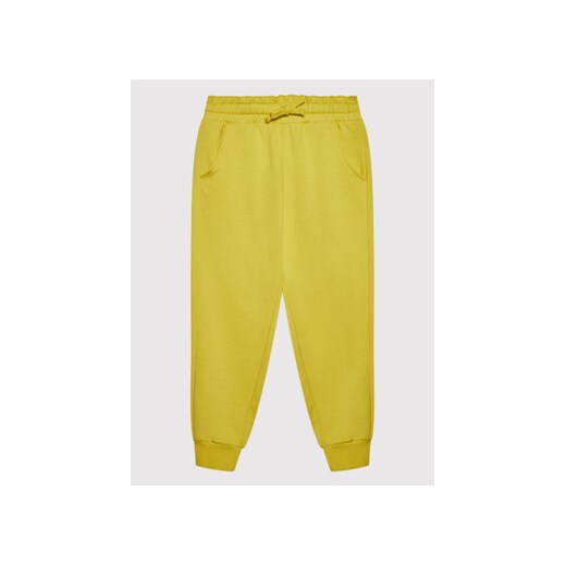 United Colors Of Benetton Spodnie dresowe 3QLACF00H Żółty Regular Fit ze sklepu MODIVO w kategorii Spodnie dziewczęce - zdjęcie 168579169