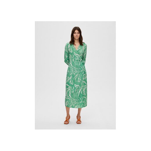 Selected Femme Sukienka 16089030 Zielony Regular Fit ze sklepu MODIVO w kategorii Sukienki - zdjęcie 168579879