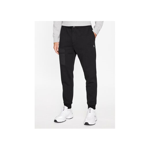 Polo Ralph Lauren Spodnie dresowe 710900910001 Czarny Slim Fit ze sklepu MODIVO w kategorii Spodnie męskie - zdjęcie 168580885
