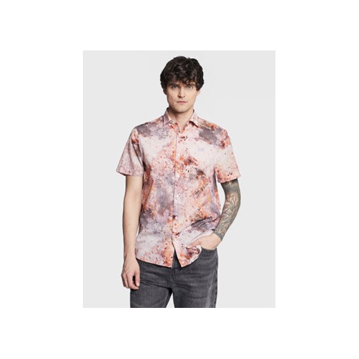 Guess Koszula M3GH65 WFDS1 Różowy Regular Fit ze sklepu MODIVO w kategorii Koszule męskie - zdjęcie 168581216