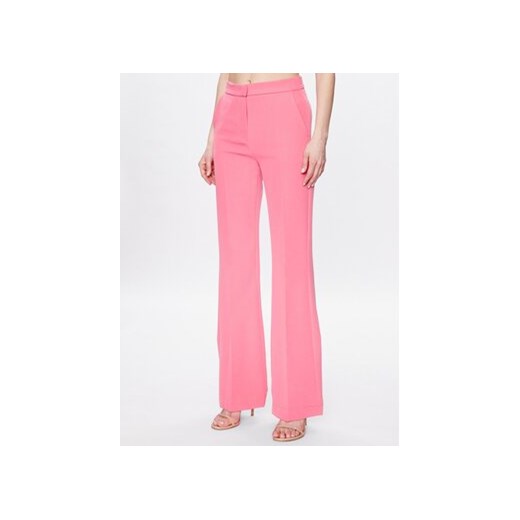 Maryley Spodnie materiałowe 23EB587/43FR Różowy Regular Fit ze sklepu MODIVO w kategorii Spodnie damskie - zdjęcie 168584539