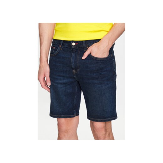 Tommy Hilfiger Szorty jeansowe Brooklyn MW0MW31090 Granatowy Regular Fit ze sklepu MODIVO w kategorii Spodenki męskie - zdjęcie 168591408