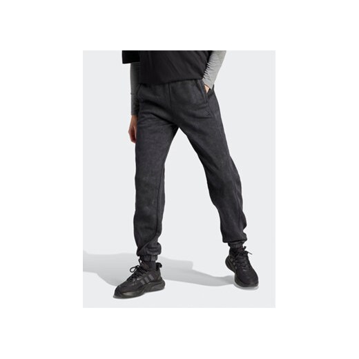 adidas Spodnie dresowe ALL SZN Fleece Washed HZ2987 Czarny Loose Fit ze sklepu MODIVO w kategorii Spodnie damskie - zdjęcie 168591475
