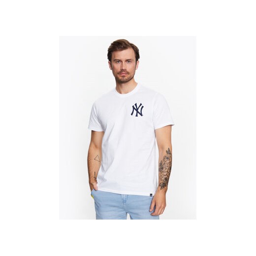 47 Brand T-Shirt New York Yankees World Series Backer '47 Echo Tee Biały Regular Fit ze sklepu MODIVO w kategorii T-shirty męskie - zdjęcie 168604819