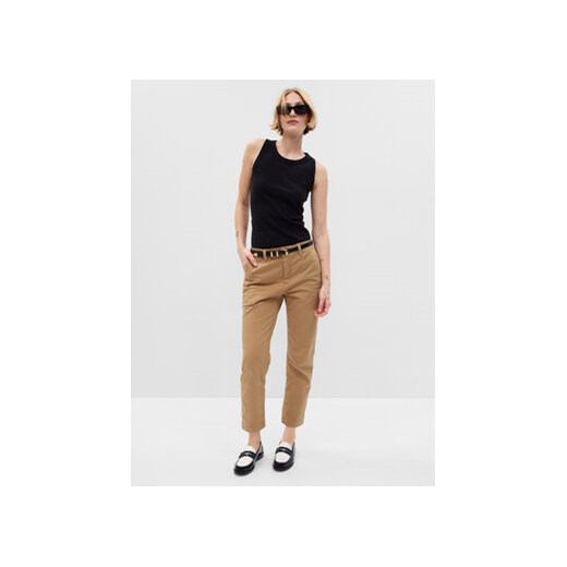 Gap Spodnie materiałowe 541213-01 Brązowy Regular Fit ze sklepu MODIVO w kategorii Spodnie damskie - zdjęcie 168606078