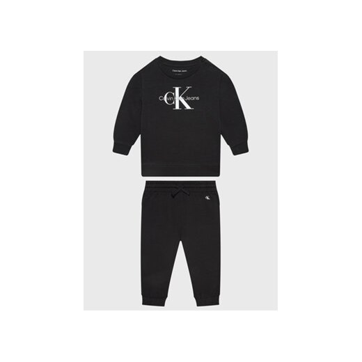 Calvin Klein Jeans Dres Monogram IN0IN00017 Czarny Regular Fit 92 okazja MODIVO