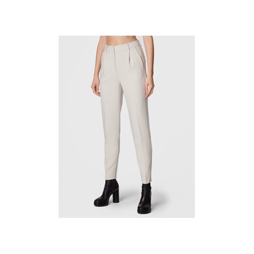 Bruuns Bazaar Spodnie materiałowe Cindysus BBW2595 Beżowy Slim Fit ze sklepu MODIVO w kategorii Spodnie damskie - zdjęcie 168609776