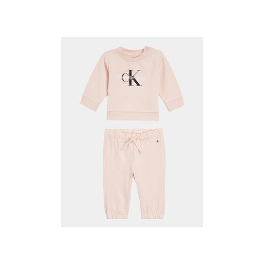 Calvin Klein Jeans Dres IN0IN00017 Różowy Regular Fit ze sklepu MODIVO w kategorii Dresy dla niemowlaka - zdjęcie 168612836