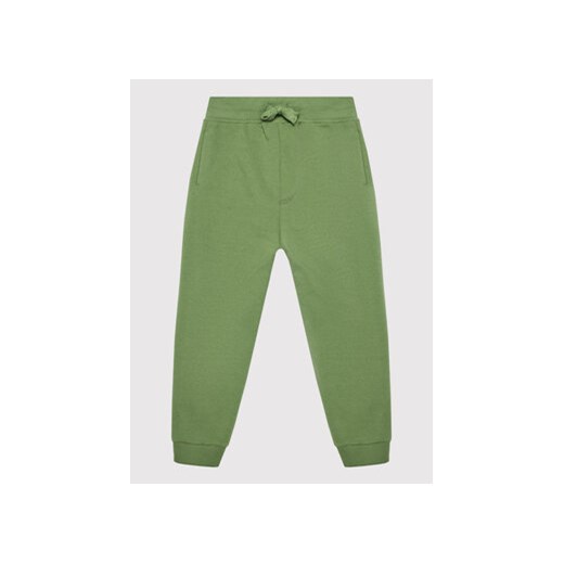 United Colors Of Benetton Spodnie dresowe 3EB5I0491 Zielony Regular Fit ze sklepu MODIVO w kategorii Spodnie chłopięce - zdjęcie 168618677