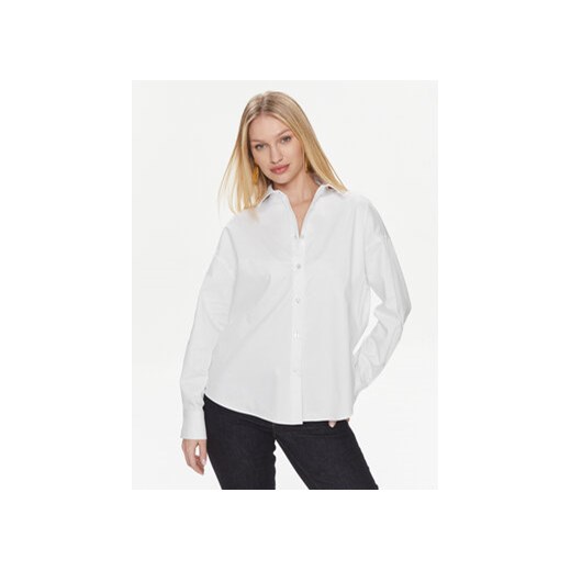Guess Koszula Ls Nicla W4RH51 WD2M1 Biały Regular Fit ze sklepu MODIVO w kategorii Koszule damskie - zdjęcie 168618935