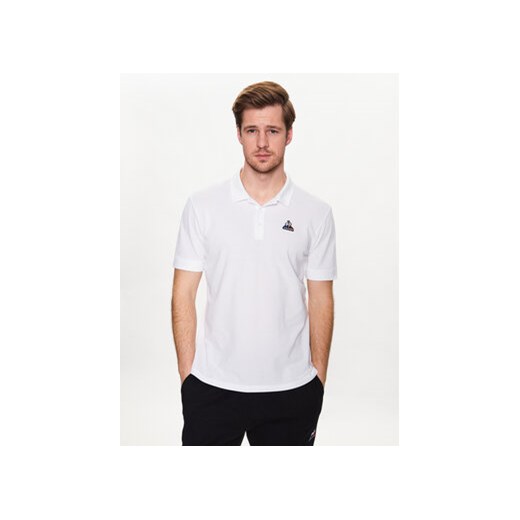 Le Coq Sportif Polo 2310552 Biały Regular Fit ze sklepu MODIVO w kategorii T-shirty męskie - zdjęcie 168625358