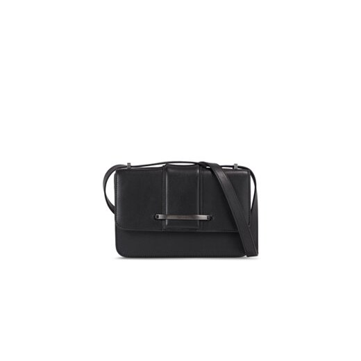Calvin Klein Torebka Bar Hardware Shoulder Bag K60K611045 Czarny ze sklepu MODIVO w kategorii Listonoszki - zdjęcie 168626569