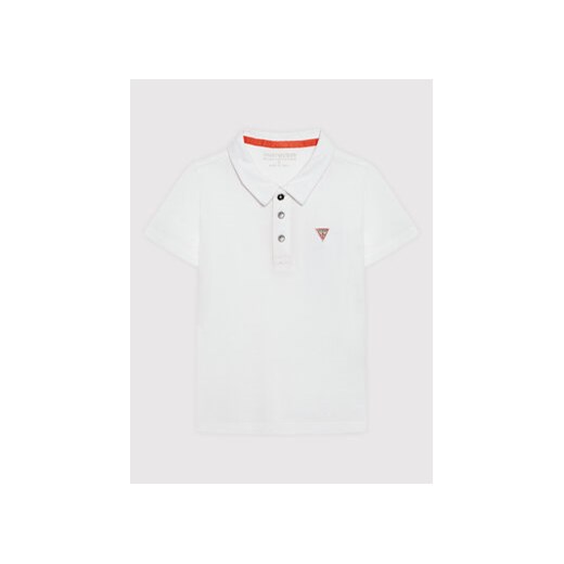 Guess Polo N2GP03 KAPY0 Biały Regular Fit ze sklepu MODIVO w kategorii T-shirty chłopięce - zdjęcie 168626576