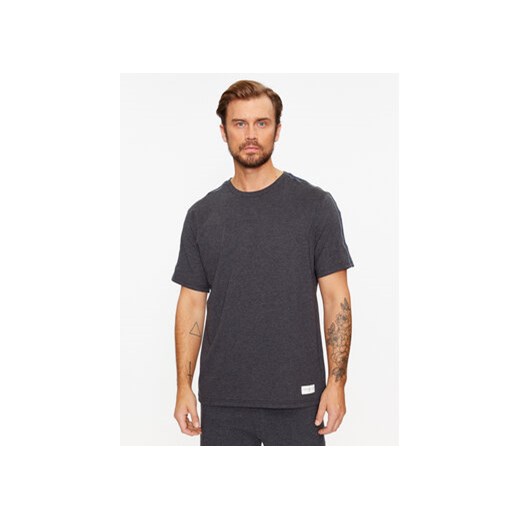 Tommy Hilfiger T-Shirt Logo UM0UM03005 Szary Regular Fit ze sklepu MODIVO w kategorii T-shirty męskie - zdjęcie 168634488