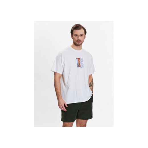 BDG Urban Outfitters T-Shirt BDG WHITE HOKUSAI PALM 76741438 Biały Relaxed Fit ze sklepu MODIVO w kategorii T-shirty męskie - zdjęcie 168634947