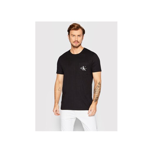 Calvin Klein Jeans T-Shirt J30J320936 Czarny Slim Fit ze sklepu MODIVO w kategorii T-shirty męskie - zdjęcie 168636817