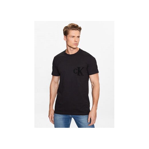 Calvin Klein Jeans T-Shirt J30J323492 Czarny Regular Fit S okazja MODIVO