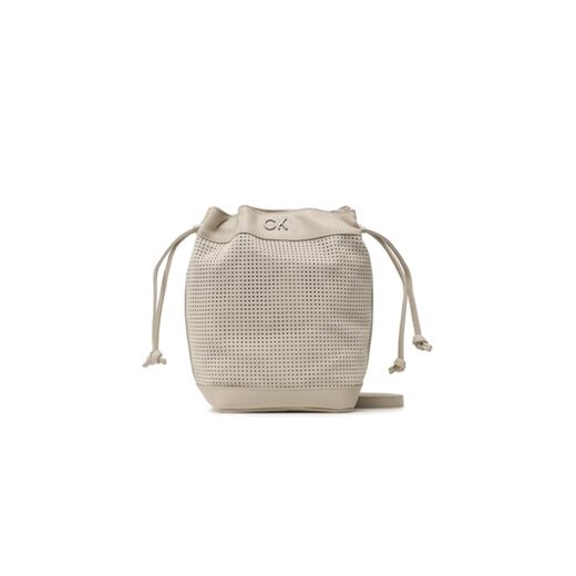 Calvin Klein Torebka Re-Lock Drawstring Bag Sm Perf K60K610636 Beżowy ze sklepu MODIVO w kategorii Torebki worki - zdjęcie 168637459