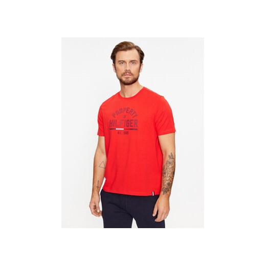 Tommy Hilfiger T-Shirt Graphic MW0MW32641 Czerwony Regular Fit ze sklepu MODIVO w kategorii T-shirty męskie - zdjęcie 168641529