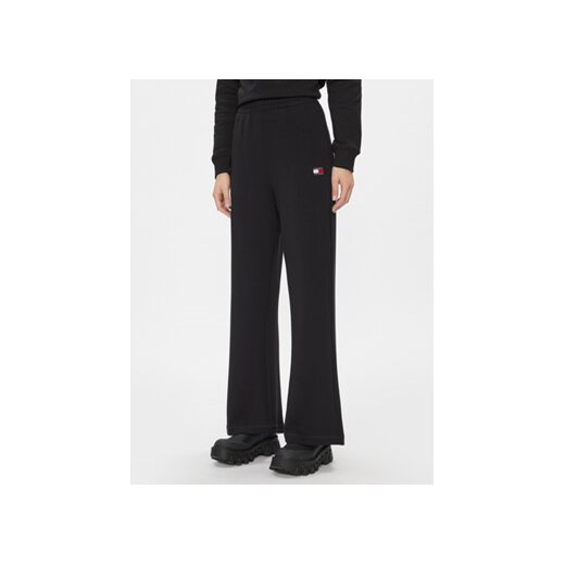 Tommy Jeans Spodnie dresowe DW0DW17312 Czarny Wide Leg ze sklepu MODIVO w kategorii Spodnie damskie - zdjęcie 168646909
