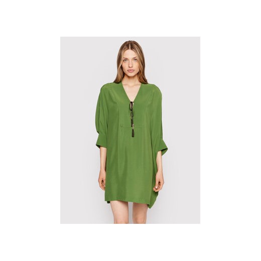 Sisley Sukienka codzienna 4B5FLV015 Zielony Relaxed Fit ze sklepu MODIVO w kategorii Sukienki - zdjęcie 168648846