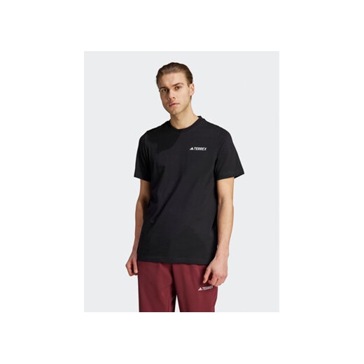 adidas T-Shirt IB4872 Czarny Regular Fit ze sklepu MODIVO w kategorii T-shirty męskie - zdjęcie 168652925