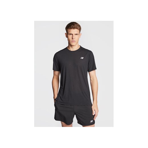 New Balance Koszulka techniczna Accelerate MT23222 Czarny Athletic Fit ze sklepu MODIVO w kategorii T-shirty męskie - zdjęcie 168654376