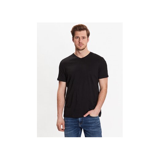 Geox T-Shirt M3510H-T2870 F9000 Czarny Regular Fit ze sklepu MODIVO w kategorii T-shirty męskie - zdjęcie 168665287