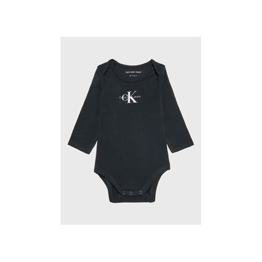 Calvin Klein Jeans Body dziecięce Monogram IN0IN00033 Czarny Regular Fit ze sklepu MODIVO w kategorii Body niemowlęce - zdjęcie 168668129