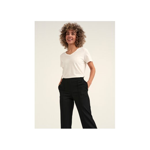 Cream Spodnie materiałowe CRRumpa 10611089 Czarny Straight Fit ze sklepu MODIVO w kategorii Spodnie damskie - zdjęcie 168670128