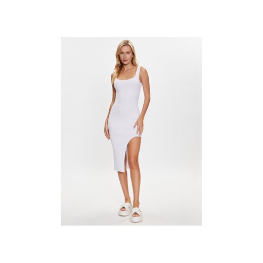 Kontatto Sukienka codzienna 3M9040 Biały Slim Fit ze sklepu MODIVO w kategorii Sukienki - zdjęcie 168671245