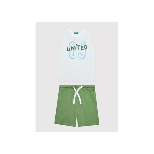 United Colors Of Benetton Komplet top i spodenki 3096CK001 Biały Regular Fit ze sklepu MODIVO w kategorii Komplety chłopięce - zdjęcie 168676788