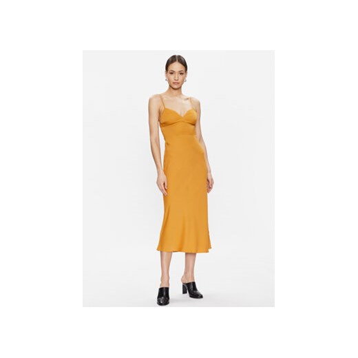 Calvin Klein Sukienka koktajlowa K20K205228 Pomarańczowy Slim Fit ze sklepu MODIVO w kategorii Sukienki - zdjęcie 168677326