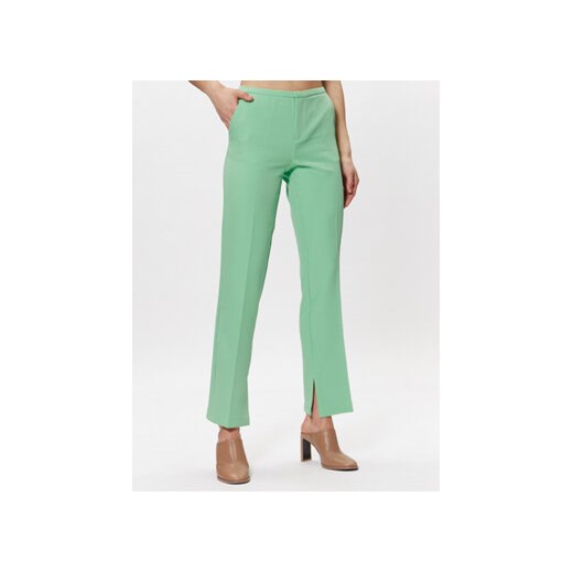 Gina Tricot Spodnie materiałowe Jane 19188 Zielony Regular Fit ze sklepu MODIVO w kategorii Spodnie damskie - zdjęcie 168683057
