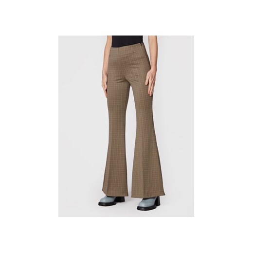 Liu Jo Spodnie materiałowe WF2257 J4044 Beżowy Regular Fit ze sklepu MODIVO w kategorii Spodnie damskie - zdjęcie 168683148