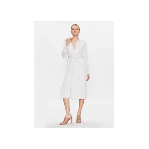 Calvin Klein Sukienka koszulowa K20K205218 Écru Regular Fit ze sklepu MODIVO w kategorii Sukienki - zdjęcie 168685367
