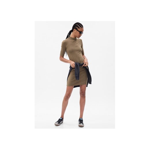 Gap Sukienka dzianinowa 792860-00 Brązowy Slim Fit ze sklepu MODIVO w kategorii Sukienki - zdjęcie 168686905