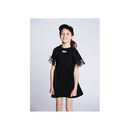 DKNY Sukienka codzienna D32880 S Czarny Regular Fit ze sklepu MODIVO w kategorii Sukienki dziewczęce - zdjęcie 168692468