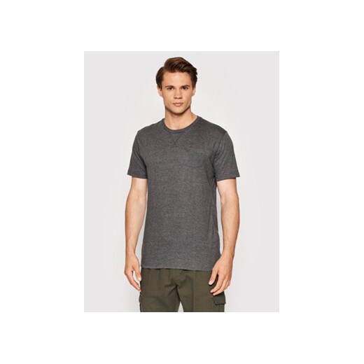 Brave Soul T-Shirt MTS-149ARKHAMP Szary Regular Fit ze sklepu MODIVO w kategorii T-shirty męskie - zdjęcie 168694137