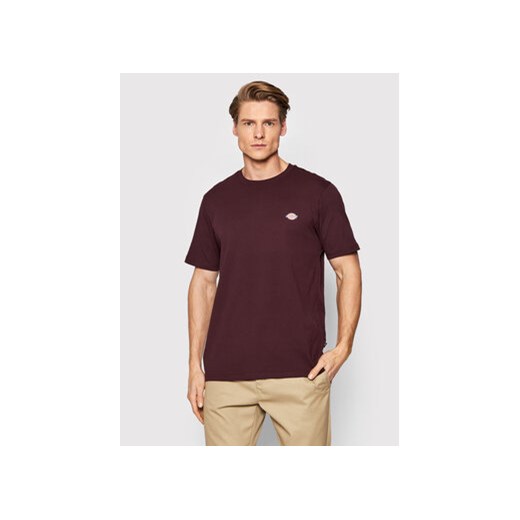 Dickies T-Shirt Mapleton DK0A4XDBMR0 Bordowy Regular Fit ze sklepu MODIVO w kategorii T-shirty męskie - zdjęcie 168698169
