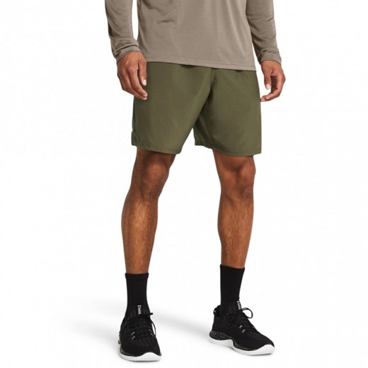 Męskie spodenki treningowe Under Armour UA Tech Woven Wordmark Short - khaki ze sklepu Sportstylestory.com w kategorii Spodenki męskie - zdjęcie 168699779